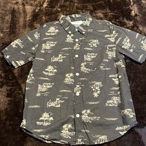 Old Navy size M (8) shirt